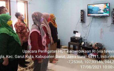 Tetap Khidmat, Mengikuti Upacara Hari Kemerdekaan Republik Indonesia Ke-76 di Tengah Pandemi Covid-19