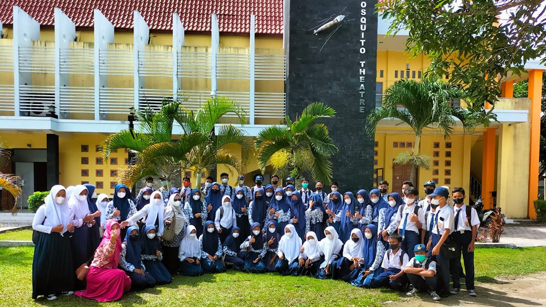 Siswa & Siswi SMPN 3 Berkunjung Wisata Ilmiah